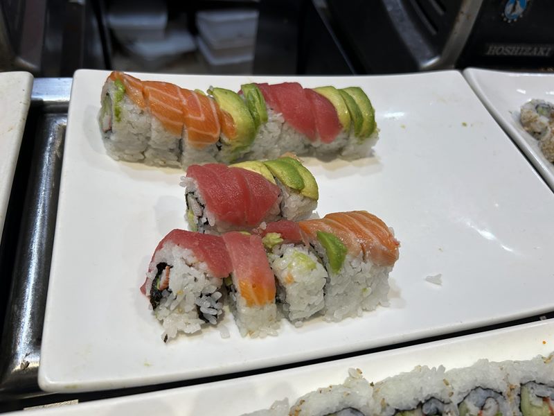 Shinju Japanese Buffet food